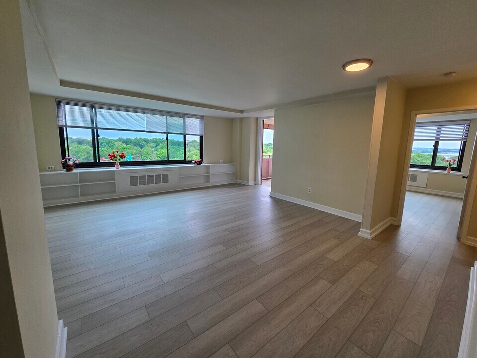 1021 Arlington Blvd, Unit #619 in Arlington, VA - Building Photo