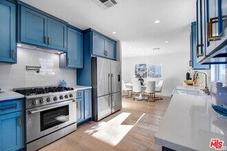 4130 McLaughlin Ave in Los Angeles, CA - Building Photo - Building Photo