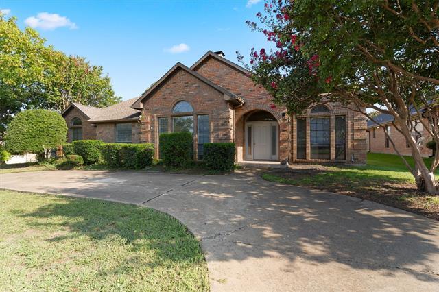 3024 La Prada Dr in Mesquite, TX - Foto de edificio