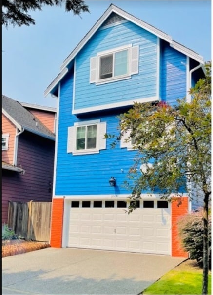 15310 14th Ave W in Lynnwood, WA - Foto de edificio - Building Photo