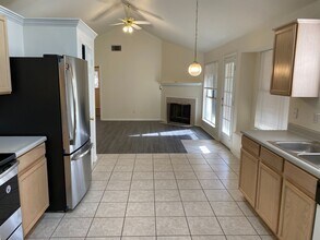 15214 Spring Ranch in San Antonio, TX - Building Photo - Building Photo