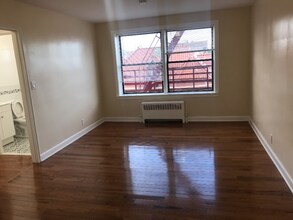 1104 Palisade Ave in Union City, NJ - Building Photo - Building Photo