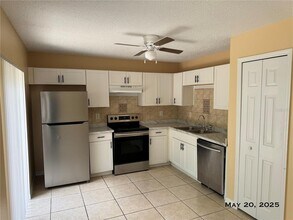 5083 Luna Negra Dr in Orlando, FL - Building Photo - Building Photo