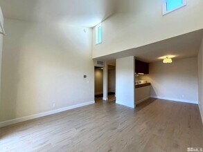 2750 Plumas St in Reno, NV - Building Photo - Building Photo