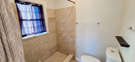 306 Taylor Ave, Unit Apt A in Daytona Beach, FL - Building Photo - Building Photo