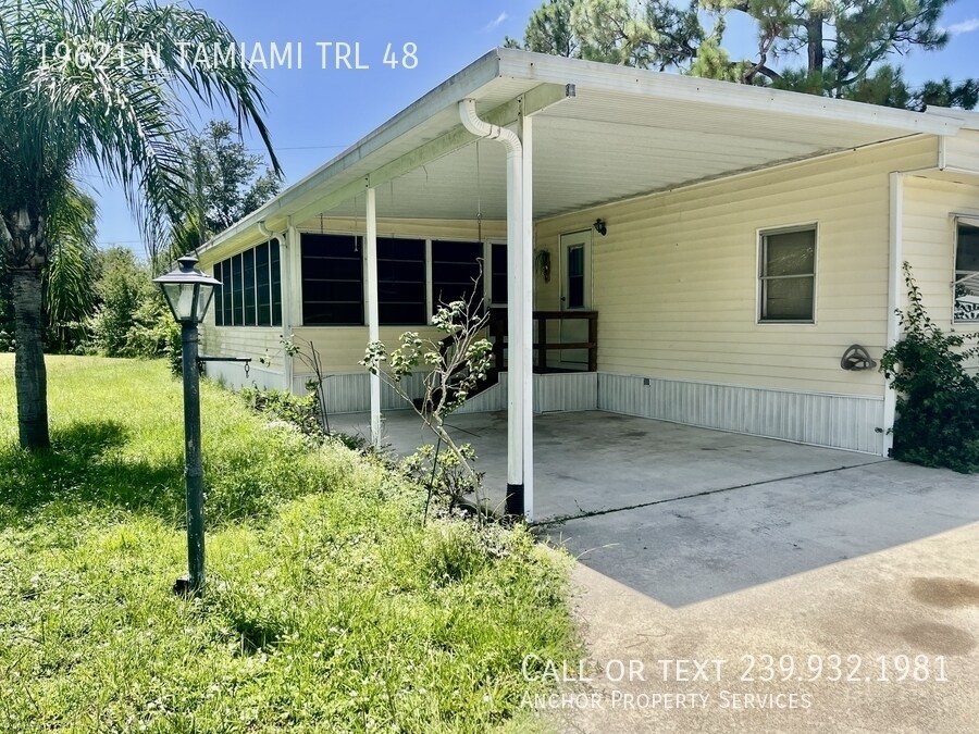 19621 N Tamiami Trl in North Fort Myers, FL - Foto de edificio