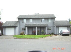 14625-14627 SE 17th Cir in Vancouver, WA - Building Photo