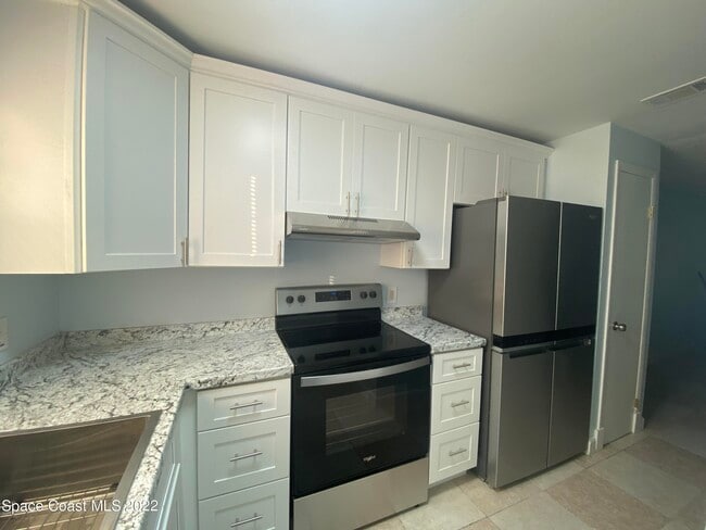 1514 Clearlake Rd in Cocoa, FL - Building Photo - Building Photo