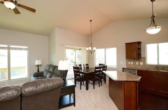 7008 S 183rd Ave in Omaha, NE - Building Photo - Building Photo