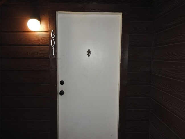 property at 12905 Woodforest Blvd