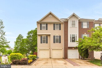 2152 Millhaven Dr in Edgewater, MD - Building Photo - Building Photo