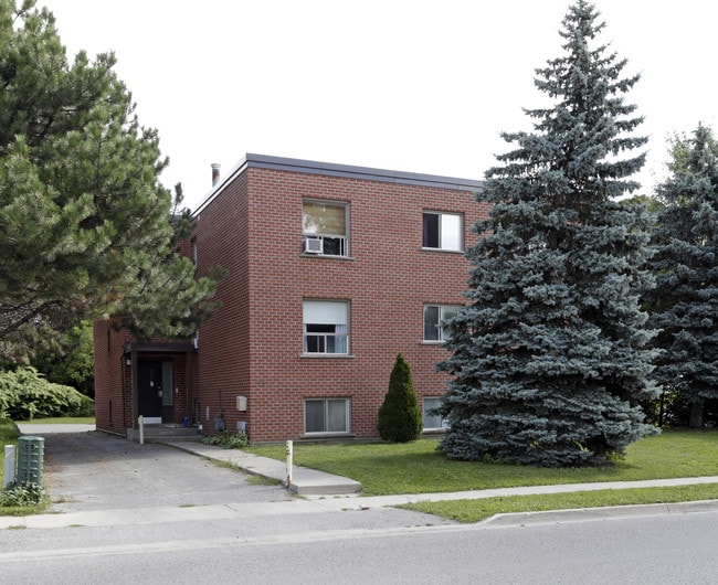 75 Eccles St in Barrie, ON - Building Photo - Building Photo