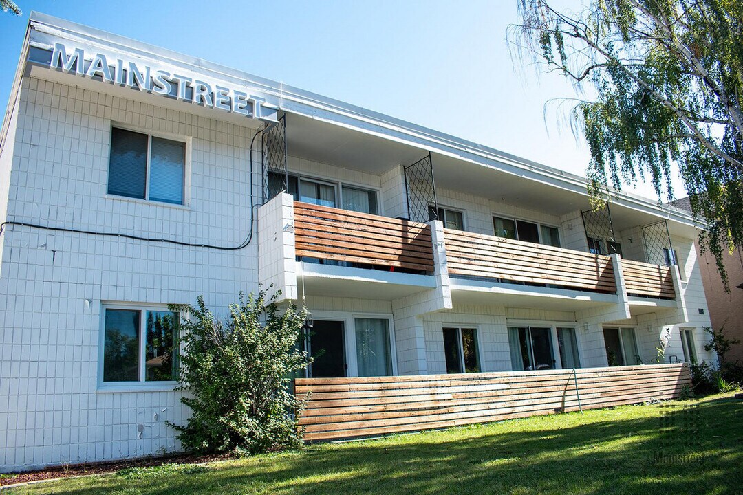 Mainstreet Altadore in Calgary, AB - Building Photo