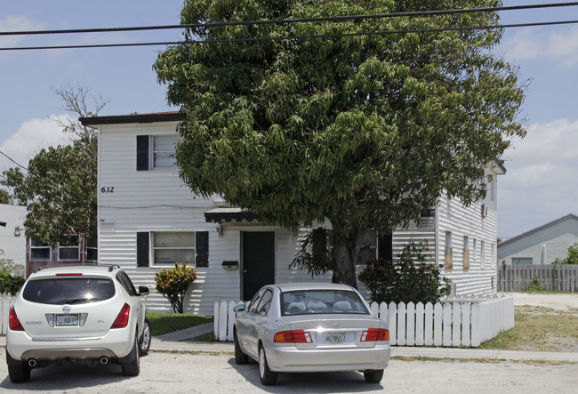 Sam's Lodging in Riviera Beach, FL - Foto de edificio - Building Photo