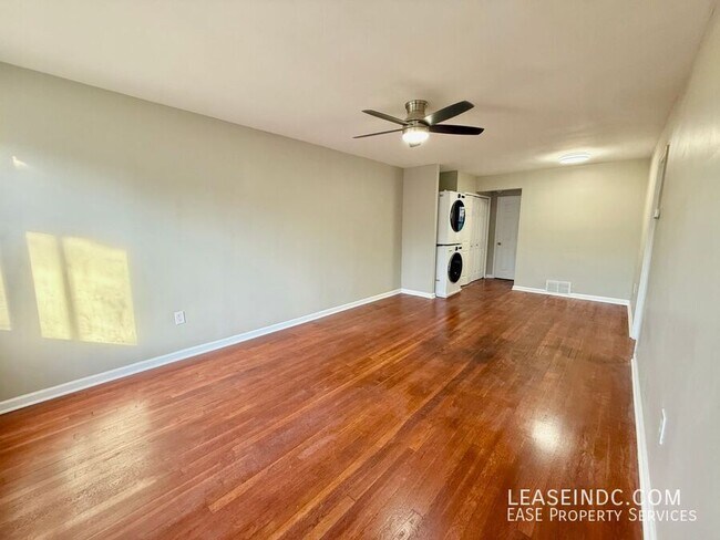 4407 2nd St NE in Washington, DC - Building Photo - Building Photo