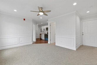 1091 Whalley Ave-Unit -B in New Haven, CT - Building Photo - Building Photo