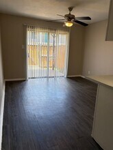 1228 Cavender Dr, Unit 112 in Hurst, TX - Building Photo - Building Photo