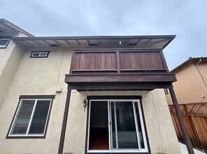 112 Vineyard Ct in Aptos, CA - Building Photo - Building Photo