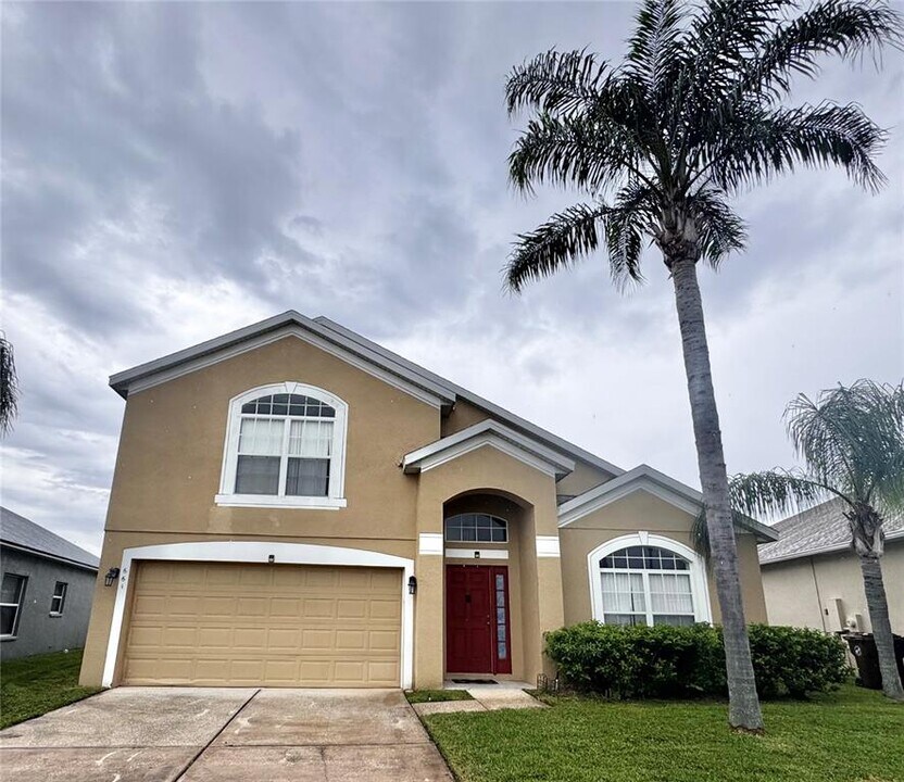 661 Hacienda Cir in Kissimmee, FL - Building Photo