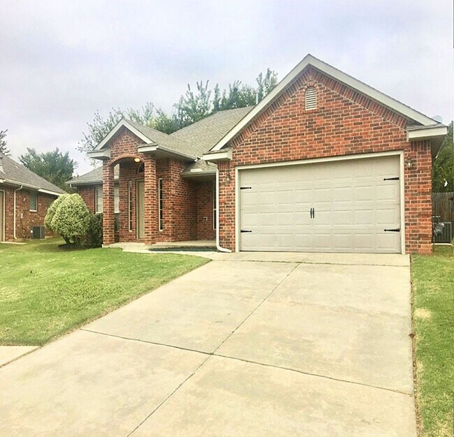 property at 8113 Woodbend Dr