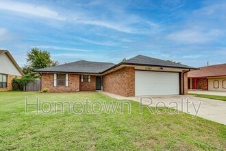 13308 Marsh Ln in Oklahoma City, OK - Building Photo - Building Photo