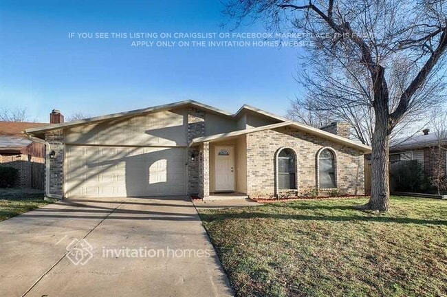 property at 4121 Staghorn Cir S