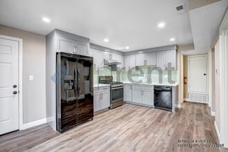 2 Ocean Grove Ave in Daly City, CA - Building Photo - Building Photo