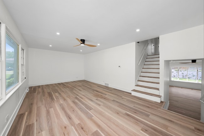 16030 University Ave in South Holland, IL - Building Photo - Building Photo