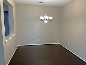 4910 Linden Pl in Pearland, TX - Building Photo - Building Photo