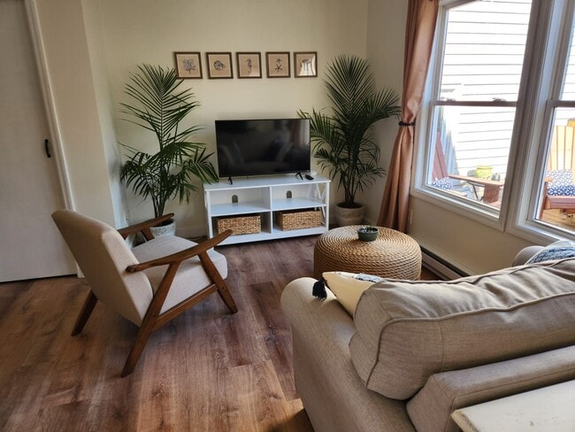 815 E Curtis Ave, Unit APARTMENT B in Wall Township, NJ - Building Photo - Building Photo