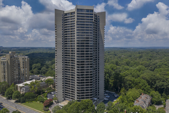 Park Place on Peachtree in Atlanta, GA - Building Photo - Building Photo