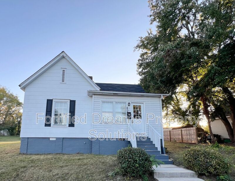 407 Seaman St in Winston-Salem, NC - Building Photo