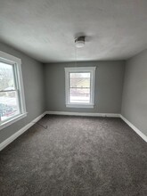 61 Thorp St-Unit -4 in Binghamton, NY - Building Photo - Building Photo