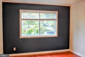 12652 Dara Dr in Woodbridge, VA - Building Photo - Building Photo