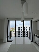 34 NW 26th St, Unit B1 in Miami, FL - Building Photo - Building Photo