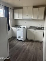1372 AZ-92 in Bisbee, AZ - Building Photo