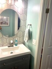 32 N Hill Dr in Buffalo, NY - Building Photo - Building Photo