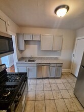 7526-36 S Colfax Ave in Chicago, IL - Building Photo - Building Photo