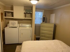 744 E Oregon St in Kalispell, MT - Building Photo - Building Photo