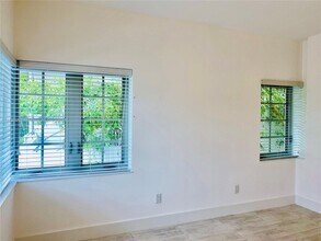 1201 Pennsylvania Ave in Miami Beach, FL - Building Photo - Building Photo