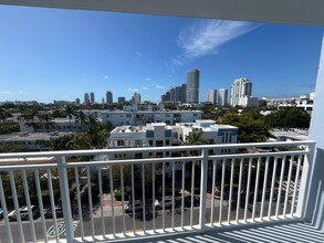 1045 10th St in Miami Beach, FL - Building Photo - Building Photo