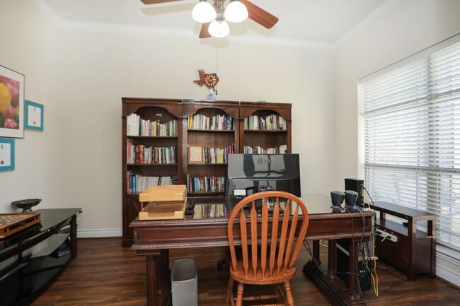 property at 23310 Parkway Lakes Ln