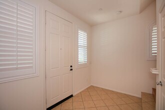720 S San Fernando Blvd in Burbank, CA - Building Photo - Building Photo