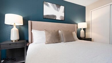 130 Camino De Oro, Unit 209 in San Antonio, TX - Building Photo - Building Photo