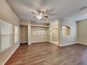 1052 Deer Chase Dr in St. Augustine, FL - Foto de edificio - Building Photo