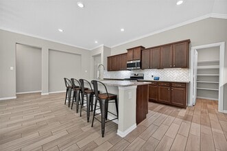 4550 Shallow Ember Dr in Spring, TX - Building Photo - Building Photo