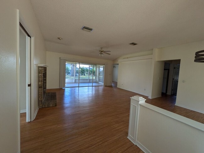 19181 SW 90th Ln Rd in Dunnellon, FL - Building Photo - Building Photo