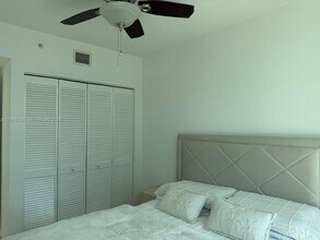 41 SE 5th St in Miami, FL - Building Photo - Building Photo