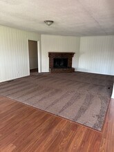 1305 N Eufaula Ave in Eufaula, AL - Building Photo - Building Photo