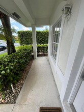 13519 Fountain View Blvd in Wellington, FL - Building Photo - Building Photo